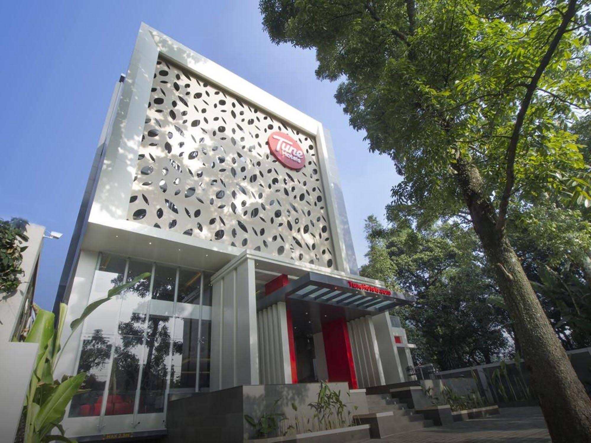 Kalya Hotel Bandung Dago Ngoại thất bức ảnh